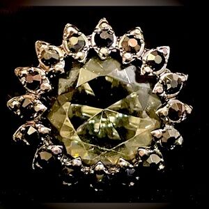 Smoky grey green glass stretch ring​​​